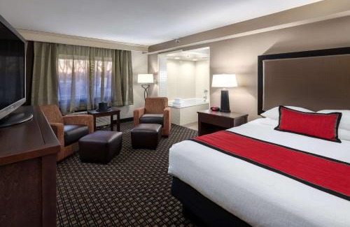 Sioux Falls Hotel | Best Western Plus Ramkota Hotel
