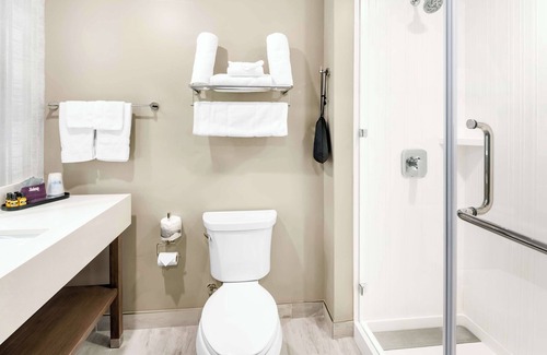 Washington Hotel | Best Western Plus Settlers Point