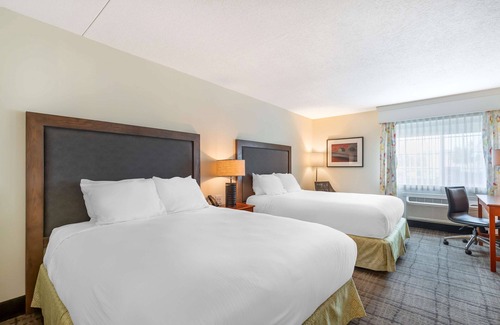 Ames Hotel | Best Western Plus University Park Inn & Suites