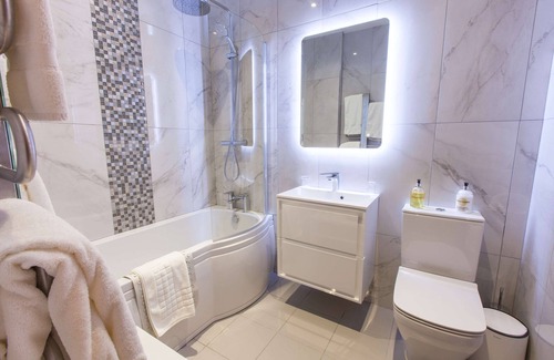 Campsie Hotel | Best Western Plus White Horse Hotel