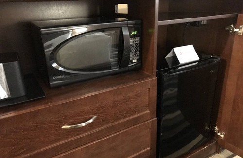 Winnipeg Hotel | Best Western Plus Winnipeg Airport Hotel