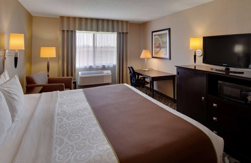 Pontiac Hotel | Best Western Pontiac Inn