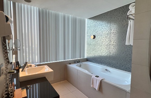 Apoquindo Hotel | Best Western Premier Marina Las Condes