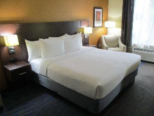 Hazelwood Hotel | Best Western St. Louis Airport North Hotel & Suites