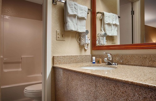 Dumas Hotel | Best Western Windsor Inn