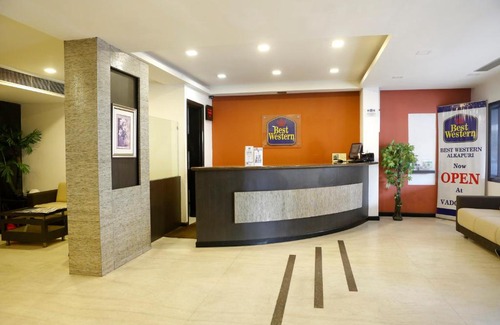 Surat Hotel | Best Western Yuvraj