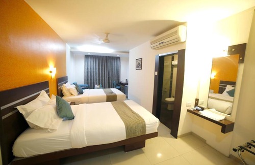 Surat Hotel | Best Western Yuvraj