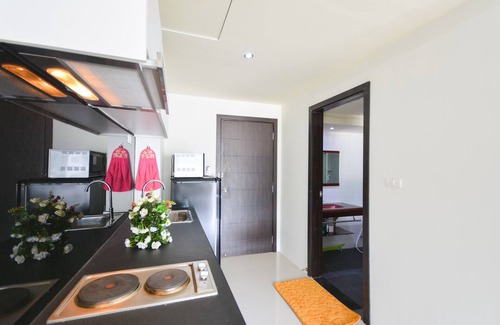 Patong Condo | BeststayinPhuket Poolview/Mountain Condo 1