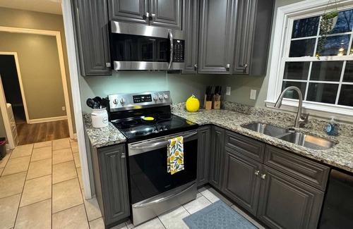 Huntsville Apartment | Bethany A American Retreat