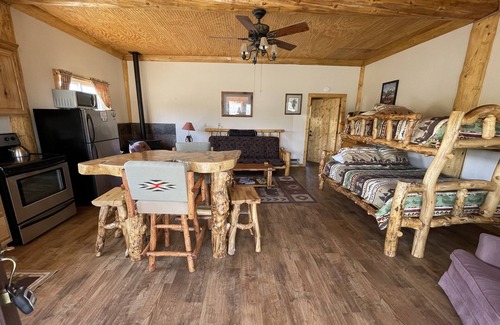 Cody Cottage | Between Cody & Yellowstone Bunkhouse & Fishing On The Shoshone River(Listing #1)