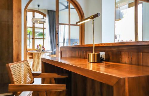 Lodtunduh Villa | Beyond Villa 3BDR, 2 FL, 2 Pools, 2 Living Rooms