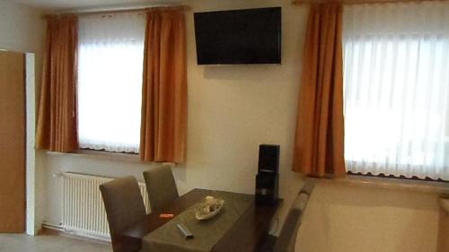 Bischofsdhron Apartment | Bichlhof Bärfra Ferienwohnung Am Brunnen