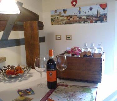 Ferrara Historic Centre Apartment | Biciclo' Rosso Ferrara