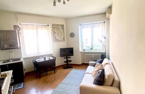 Greco Apartment | Bicocca-Centrale FS-Niguarda Modern Flat