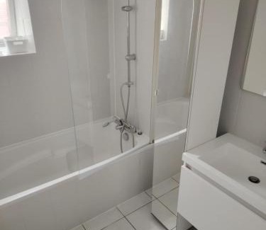 Colmar Centre Ville Apartment | Bienvenue à Ecureuil dans le Centre Historique de Colmar