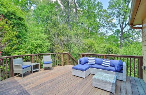 North Brookhaven House | Big 6br,4ba Home W 10-car Parking For Crewsgrps