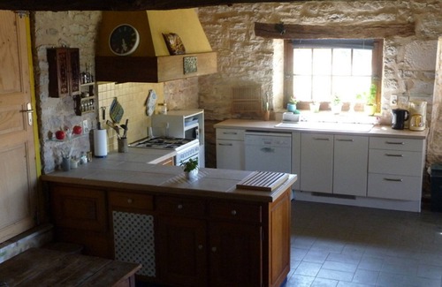 Laval House | Big discount ! 16th Century Manor House with private pool