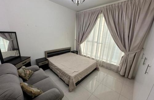 Al Majaz Apartment | Big flat 3 bedrooms, in floor 15 full service