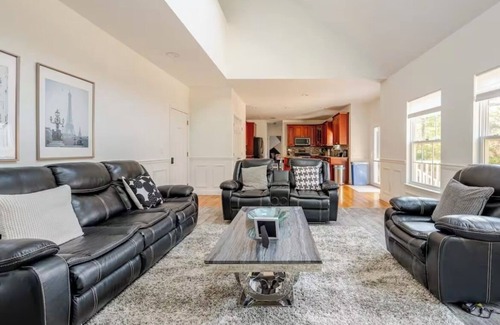 Yaphank House | BIG home with hot tub, sleeps 10 guests