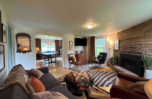 Sheridan House | Big Horn Cabins by Short Term Rentals by Legacy