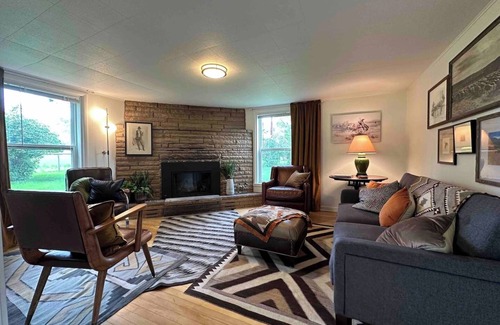 Sheridan House | Big Horn Cabins by Short Term Rentals by Legacy