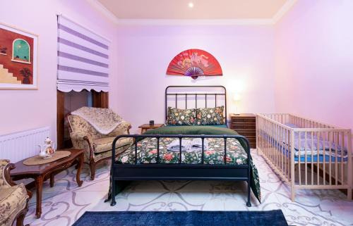 Konak Apartment | Big House for Groups Near Elevator