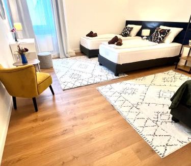 West Berlin Centre Apartment | BIG New 7Rooms City Center APARTMENTS and Suites