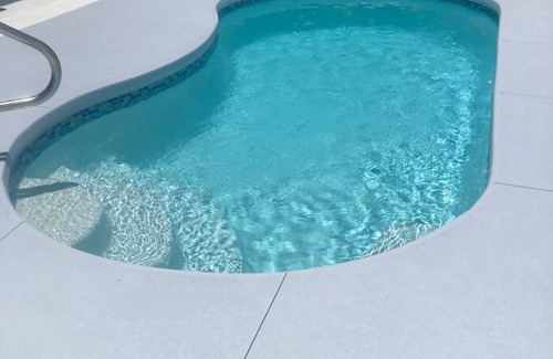 Big Pine Key House | Big Pine Key Unique Direct Ocean Access with 10K lbs private dock boat lift