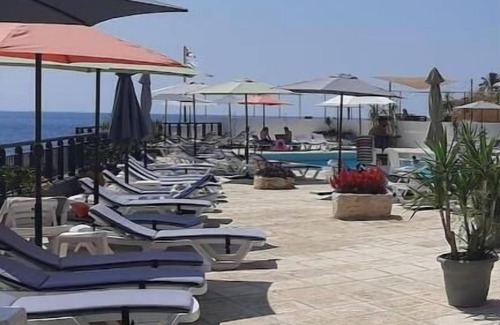 Tabarja Condo | Big Seaview studio, 24h electricity, beach + pool