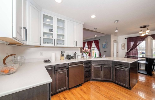 Fairfield House | Big Sky Retreat - Home for 10