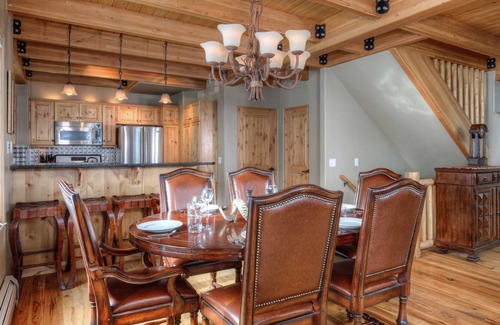 Big Sky Ski Chalet | Big Sky Vacation Rentals: MMH 6 Harvest Moon