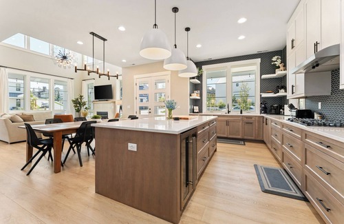 Chelan House | Bighorn & Bluebell at Chelan Lookout Vacation Rentals