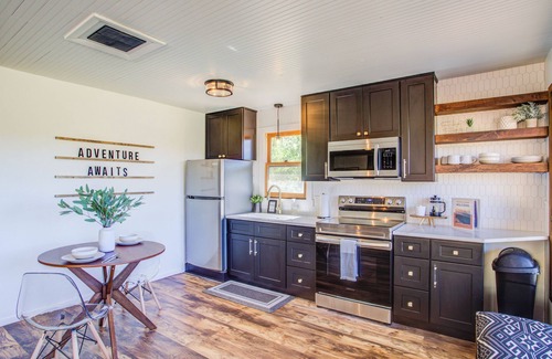 Cripple Creek Cabin | Bighorn Haven -Views- Hot Tub- Fire Pit