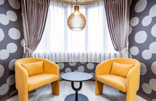 Naniwa Apartment | Bijou Suites Pine Brook 405