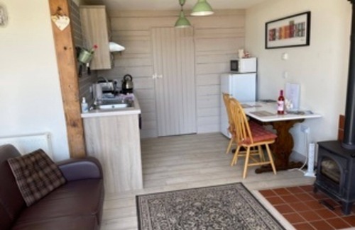 Newport Cottage | Bike Shed, 1-bed Cottage, Sleeps 2, Pet Friendly