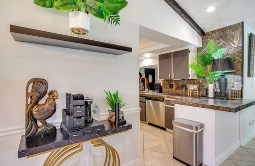 Caloosahatchee House | Bike to Dtwn: Home w/Hot Tub & BBQ in Cape Coral