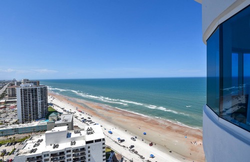 Daytona Beach Shores Condo | Biketoberfest Special! Oceanfront Pool,Spa-26flr Panoramic River&Ocean views!