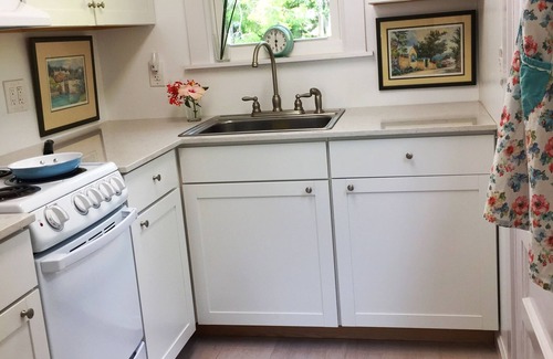 Whitney Beach Cottage | Bikini Bottom Cottage in the historic village of Longboat Key