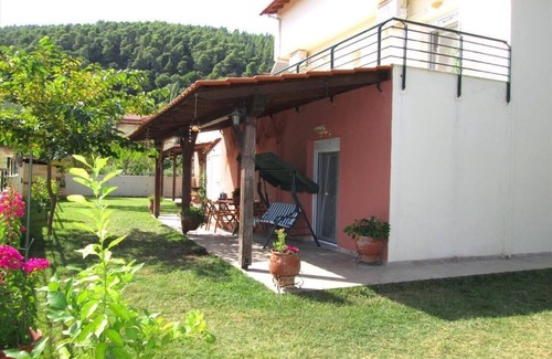 Vourvourou Villa | BILLIAS HOUSE VOURVOUROU 4-room house, 8 people with great views of the sea