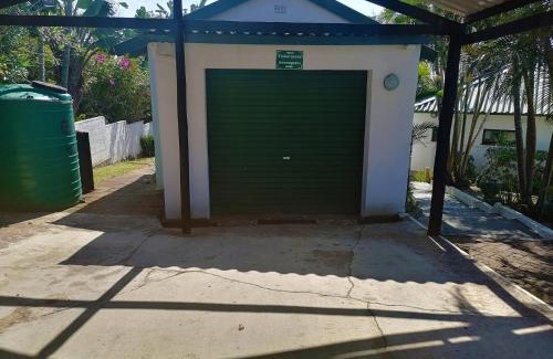 Port Edward House | BillsBest Greengates Cottages