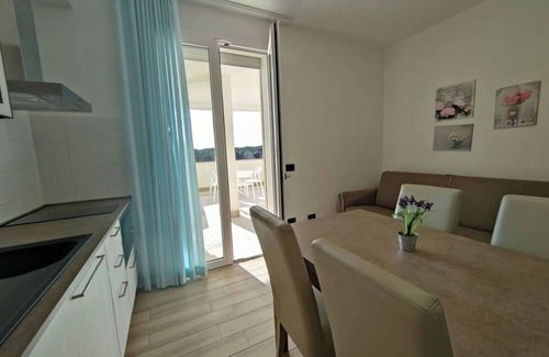 Naples Apartment | Bilo Magda - One Bedroom Apartment, Sleeps 4