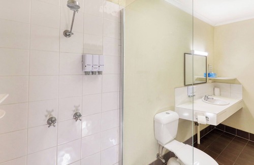 Biloela Hotel | Biloela Centre Motel & Grevillea Steakhouse & Bar
