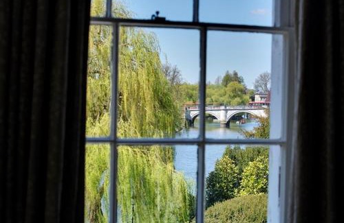 Richmond-upon-Thames Hotel | Bingham Riverhouse