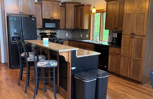 Biwabik House | ~Birchbark Hideaway~ ON WYNNE LAKE!