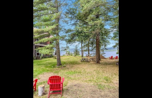 Inlet Cottage | Birchside Cottage at The Birches on 4th Lake, Old Forge/Inlet