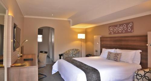 Ekurhuleni Hotel | Birchwood Hotel and OR Tambo Conference Centre