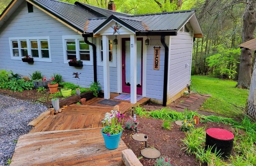 Waynesville House | Bird Song Cottage