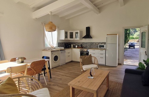 Le Pradet House | Birds II - Domaine de la Navicelle