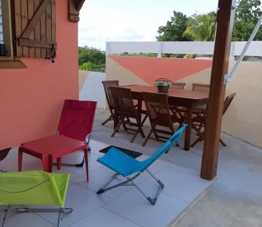 Petit-Canal House | Biscuit - Gîte du moulin