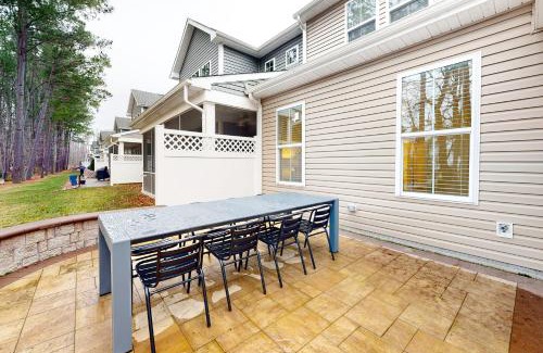 Millville House | Bishops Landing - 38480 Carroll Dr